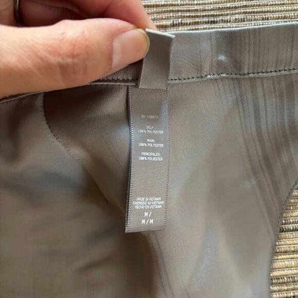 SKIMS | Women’s Silver Gray Scoop Bralette Adjustable Straps Size Medium - Picture 4 of 5